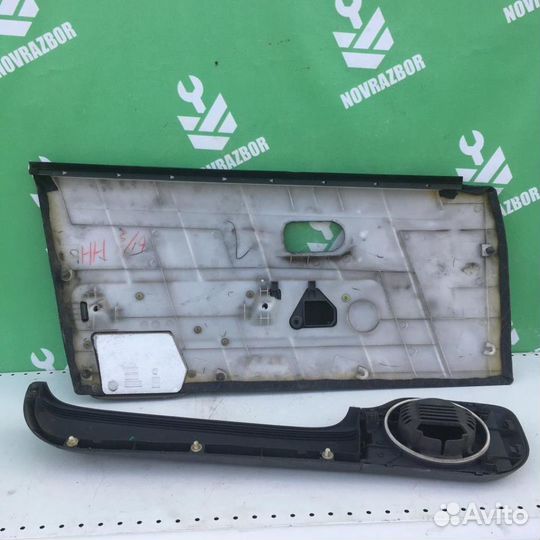 Обшивка двери комплект Хонда Лого