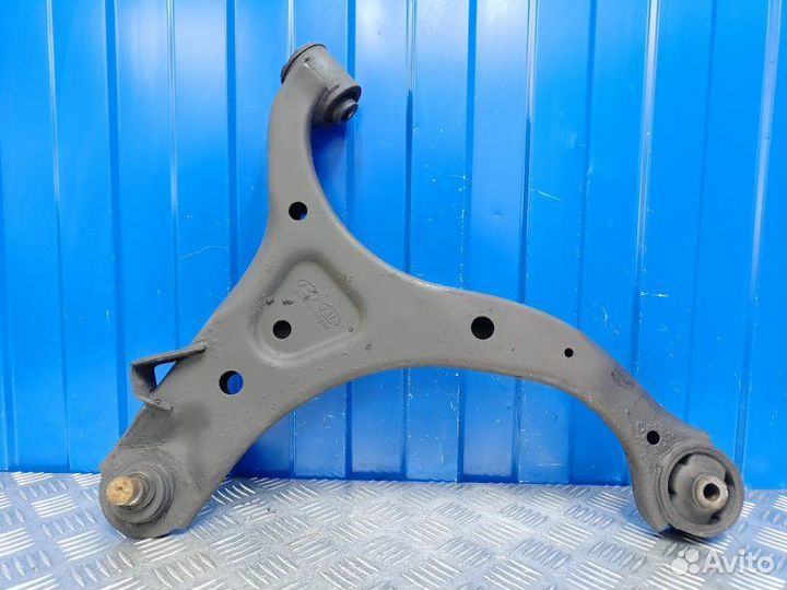 Рычаг передний правый Kia Sorento 2 XM 2.2 D4HB