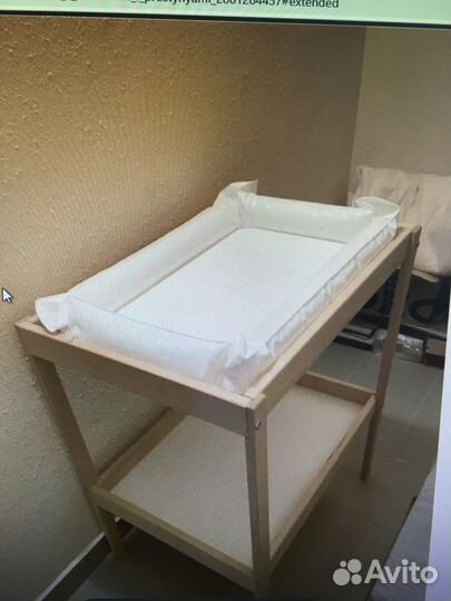 Пеленальный столик IKEA с матрасом и простынями