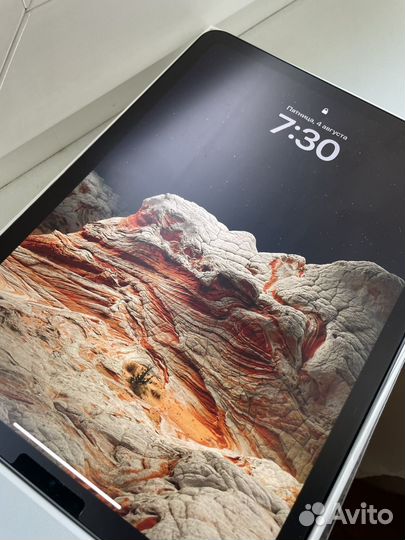 Планшет apple iPad air 4