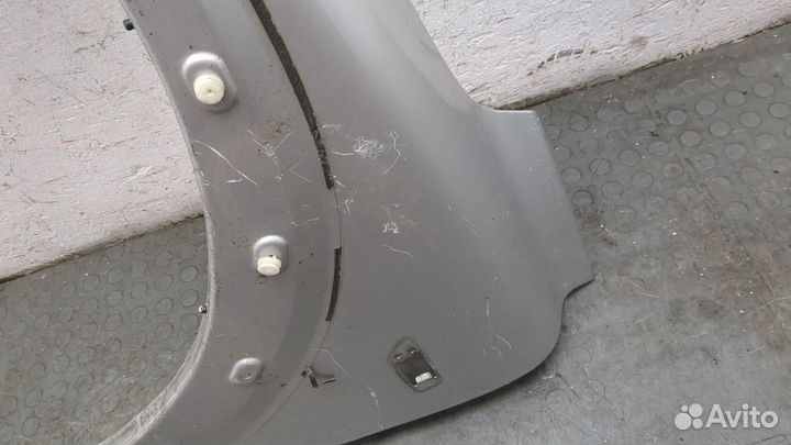 Крыло левое переднее Volvo XC70, 2004