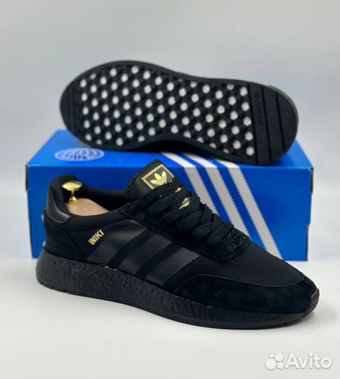 Кроссовки Adidas iniki