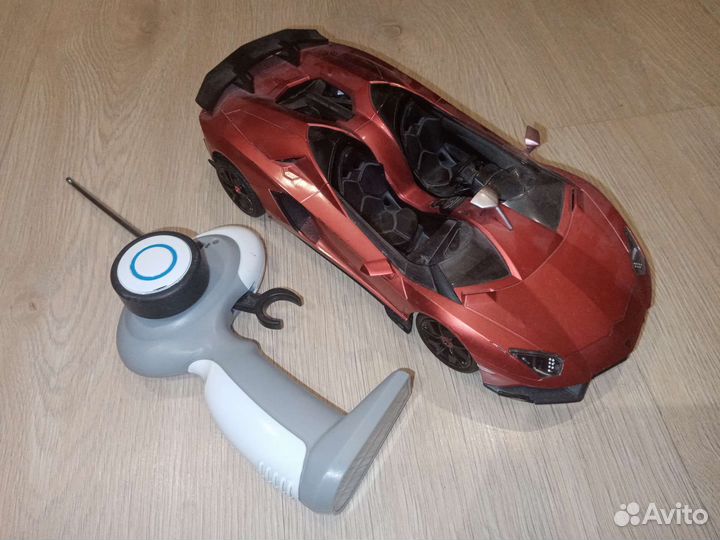 Машина на радиоуправлении