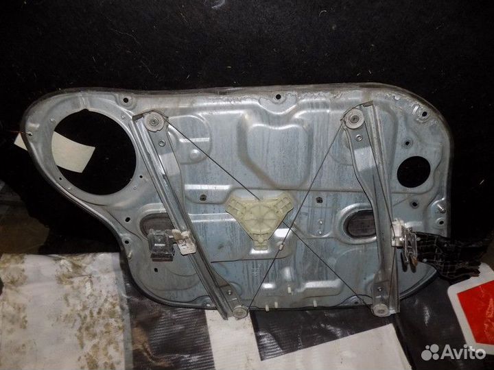 Стеклоподъемник электр. передний правый Elantra 20