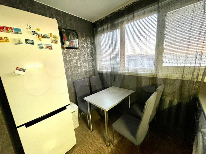 3-к. квартира, 65 м², 6/9 эт.