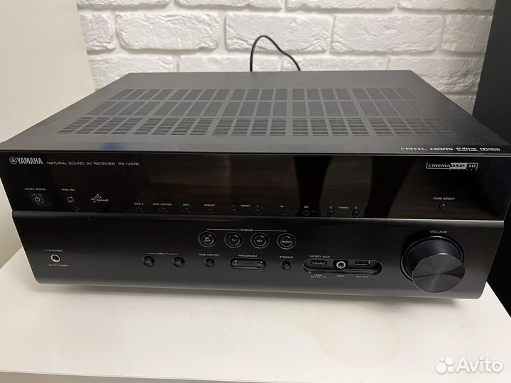 Yamaha RX-V675