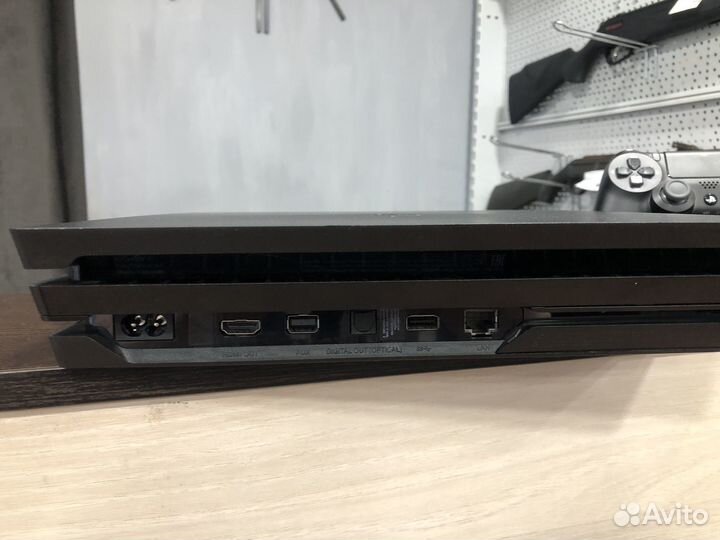 Sony PS4 Pro 1tb 7208B скупка/продажа