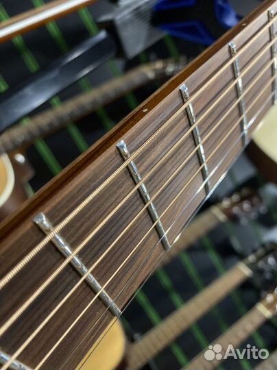 LAG T170A акустическая гитара массив (аудиториум)