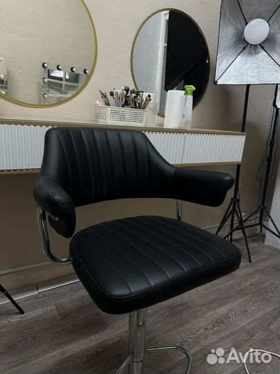 Барный стул