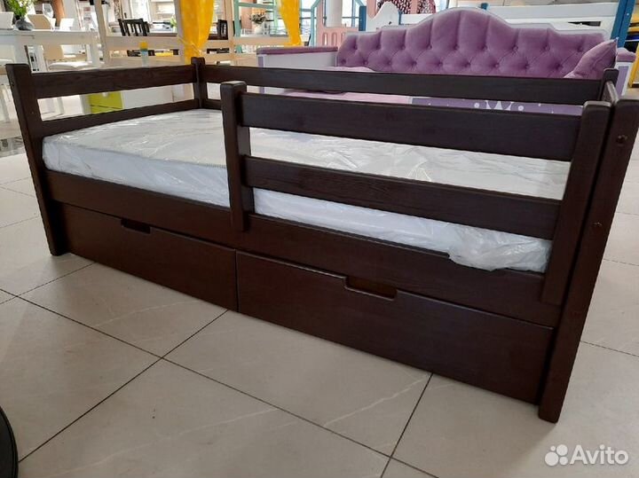 Детская кровать Классика с матрасом