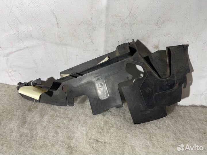 Воздуховод радиатора передний левый Audi Audi A6