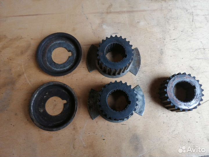 Шестерня коленвала Митсубиси Каризма