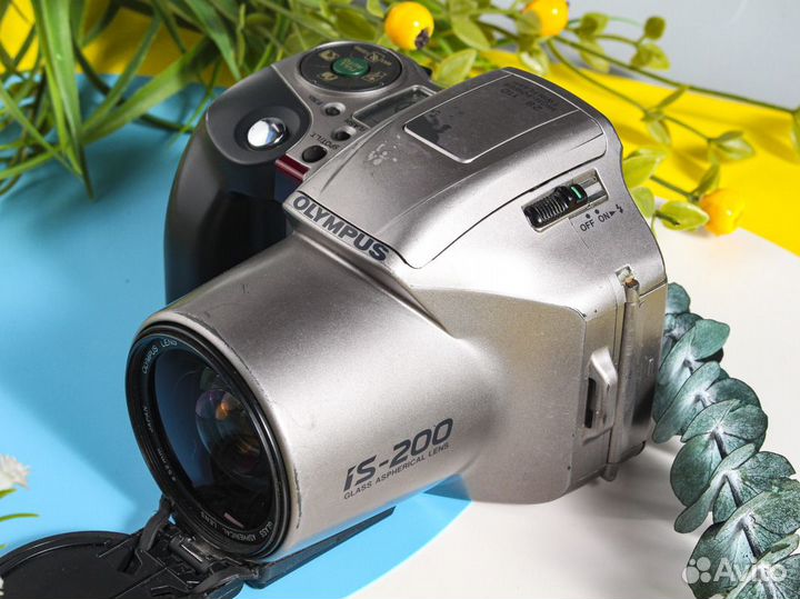 Фотоаппарат Olympus IS-200