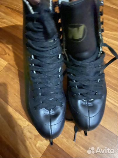 Фигурные коньки Nicole 39р