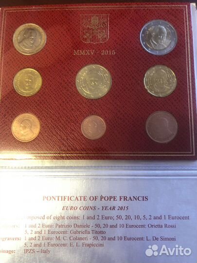 Наборы монет Сан-Марино,Ватикан + 19 стран