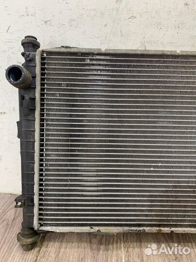 Радиатор двс Ford Mondeo cjba 2001