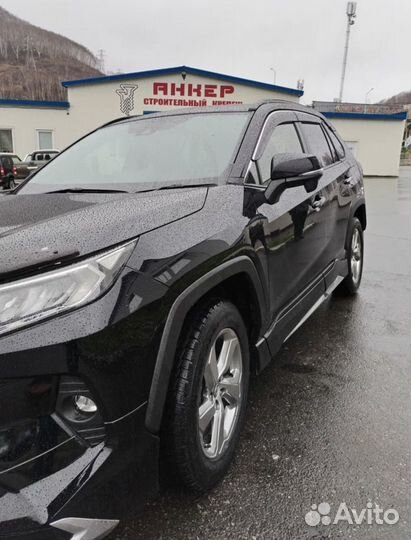 Toyota RAV4 2.0 CVT, 2020, 100 000 км