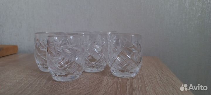 Хрустальные стаканы, стопочки