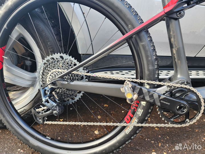 Canyon LUX CF SLX 9 Carbon 29/Рама M (2022) - SID