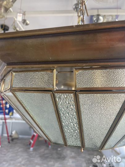 Светильник потолочны