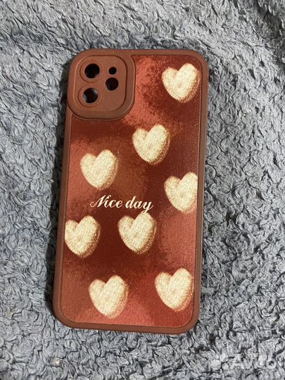 Чехол на iPhone 11