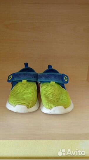 Кроссовки 23