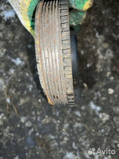 LADA largus шкиф коленвала ваз