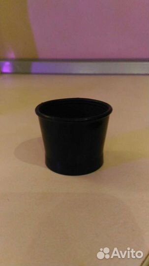 Бленда к фотоаппарату Зенит