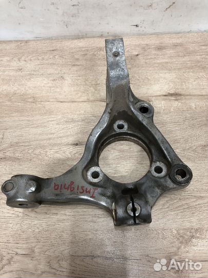 Кулак поворотный левый Opel Insignia