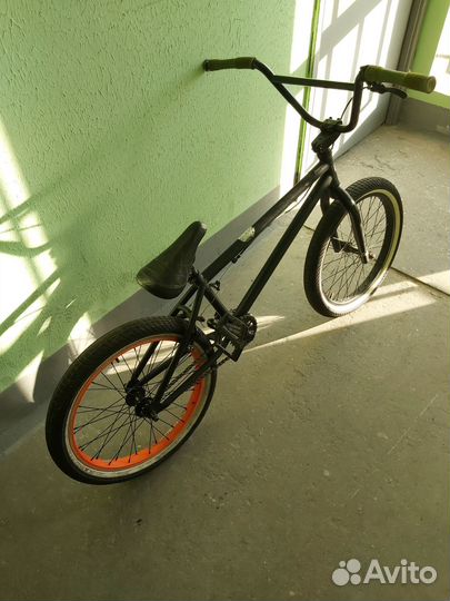 Велосипед BMX Haro Premium Stray 2019