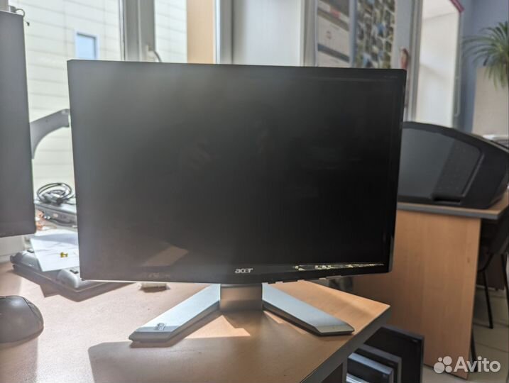 Монитор acer p193w