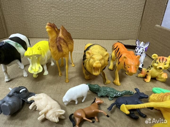 Игрушки фигурки животных