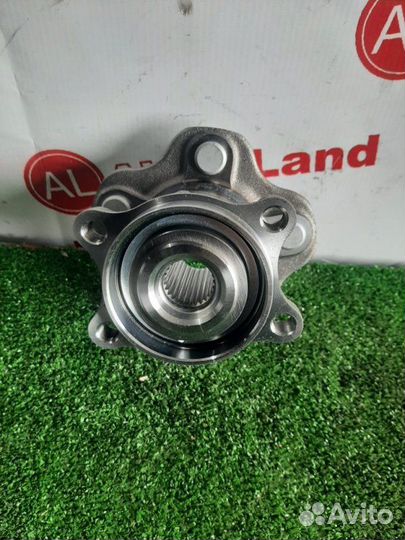 Ступичный узел задний Nissan X-Trail NT31 MR20DE