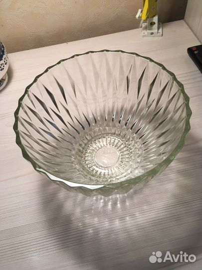 Ваза хрустальная