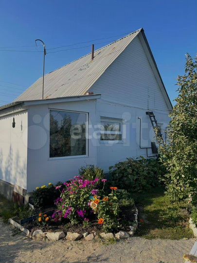 Дом 51,4 м² на участке 8,8 сот.