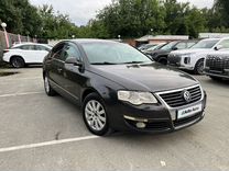 Volkswagen Passat 1.8 AMT, 2009, 180 000 км, с пробегом, цена 790 000 руб.