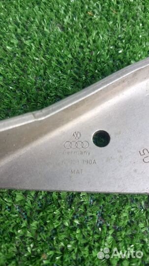 Кронштейн двигателя Skoda Yeti,1.4,Caxa,tsi