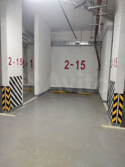 Машиноместо, 16 м²