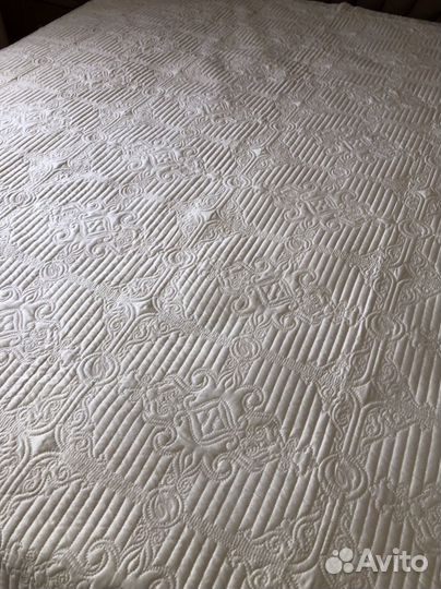 Покрывало на 2 х спальную кровать