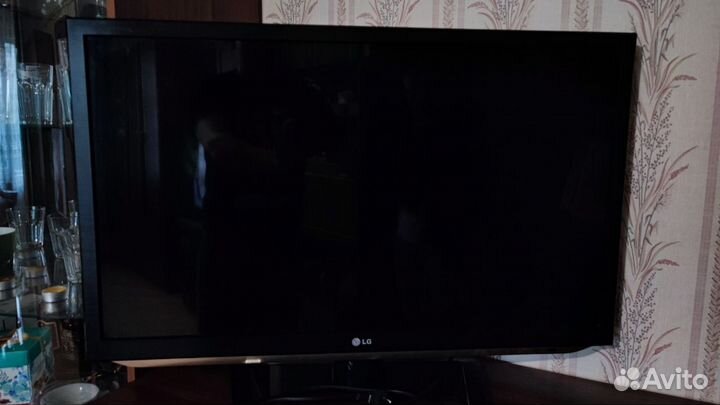 Телевизор lg 32lm580t