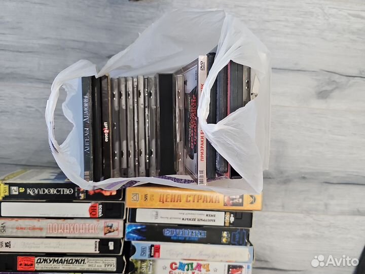 Аудиокассеты VHS, DVD, PC
