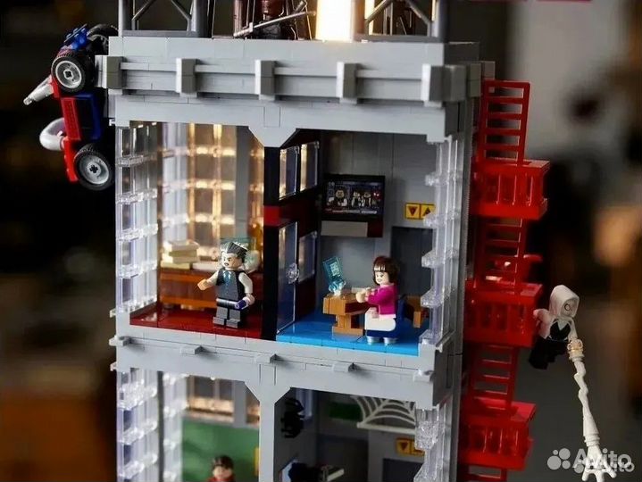 Конструтор 66808 Редакция Дейли Бьюгл lego