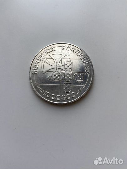 Серебряная монета Португалии