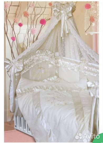 Бортики в кроватку, комплект