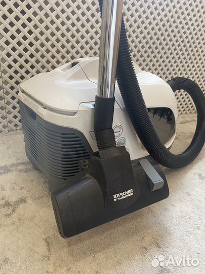 Моющий пылесос karcher