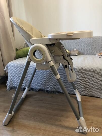 Детское кресло для кормления nuovita