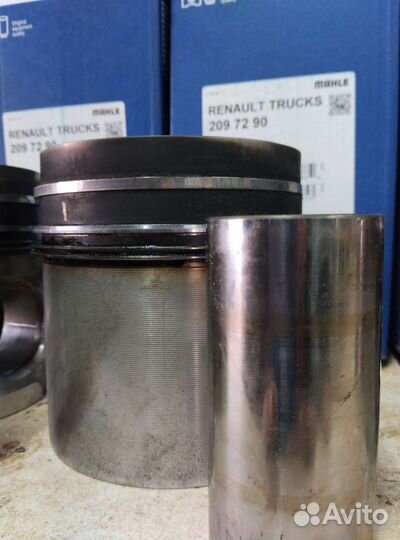 Запчасти на двс рено мидлум 220,DCI6