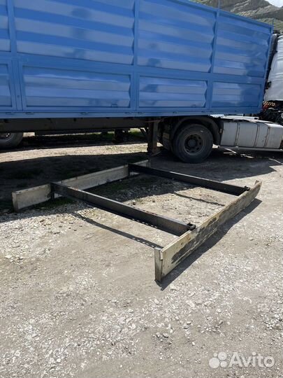 Боковые отбойники на полуприцеп