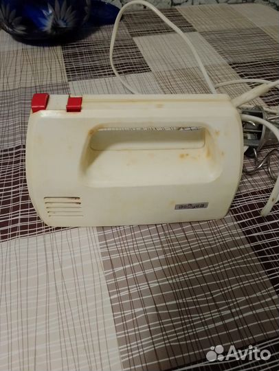 Миксер взбивалка Ведуга