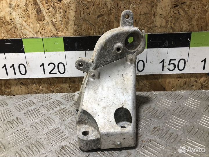 Кронштейн двигателя Bmw X3 e83 2004-2010